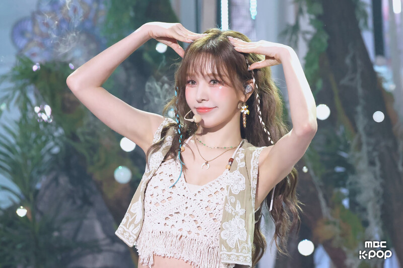 240706 Red Velvet Wendy - 'Cosmic' at Music Core documents 1