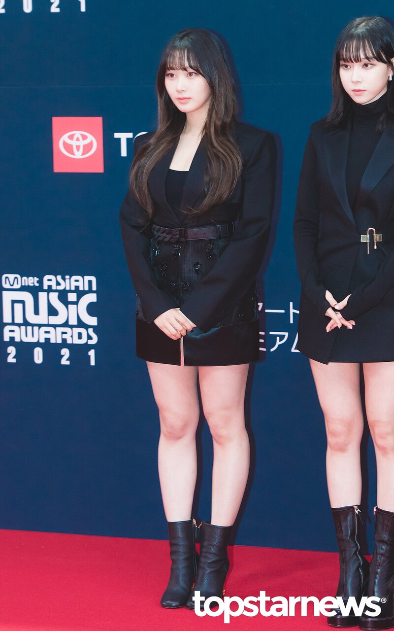 211211 aespa Giselle at MAMA 2021 Red Carpet documents 9