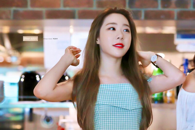 190816 WJSN Yeonjung documents 6