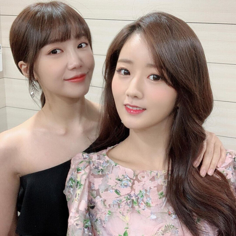 191221 APINK sns update with EUNJI & BOMI documents 11