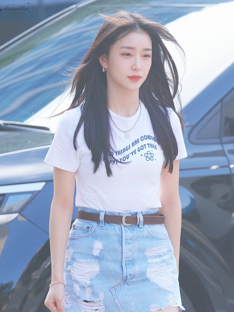 220729 STAYC Sumin - Music Bank Commute documents 2