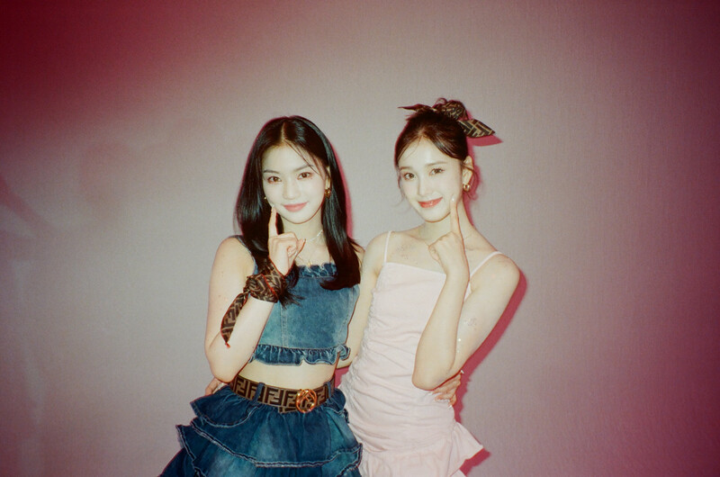 220831 M2 Twitter Update - STAYC August Film Camera Photos documents 3