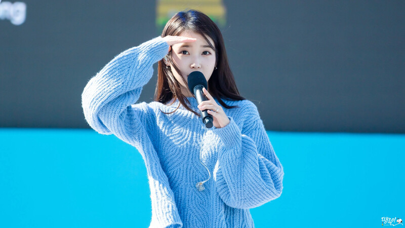 iu_snoopy D0amtBqVAAAS-sc  20190227.jpg