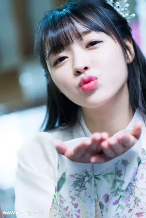 Yooa 2018 Hanbok