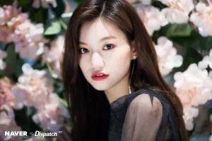 Doyeon Naver x Dispatch dancer photoshoot