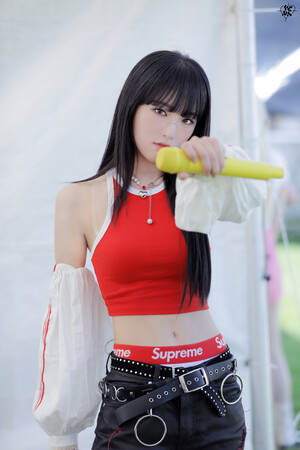 220921 Yuehua Naver Post - YENA - Someday Festival Behind