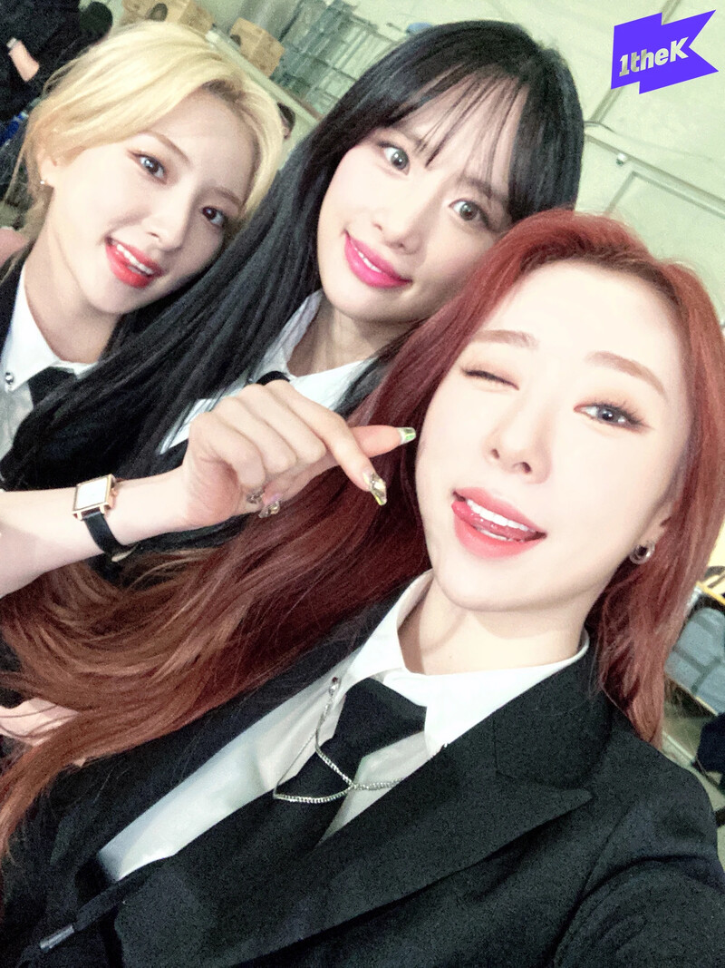 210402 1TheK Twitter Update - WJSN documents 1