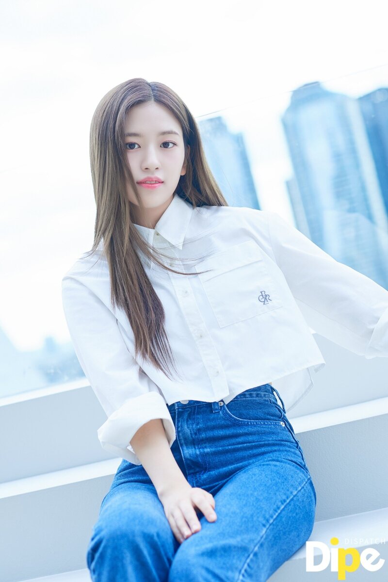 221002 IVE Yujin Red Cross 'Everyone Campaign' Photoshoot by Dispatch documents 2