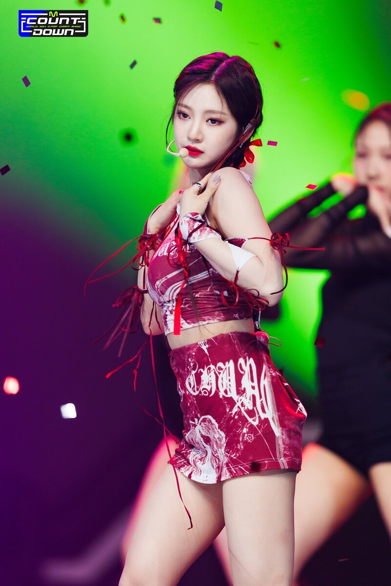 230511 aespa NingNing 'Salty & Sweet' at M Countdown documents 12