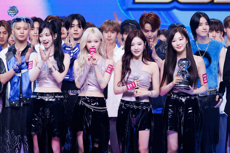 240523 aespa - 'Supernova' + Encore Stage at M Countdown documents 5