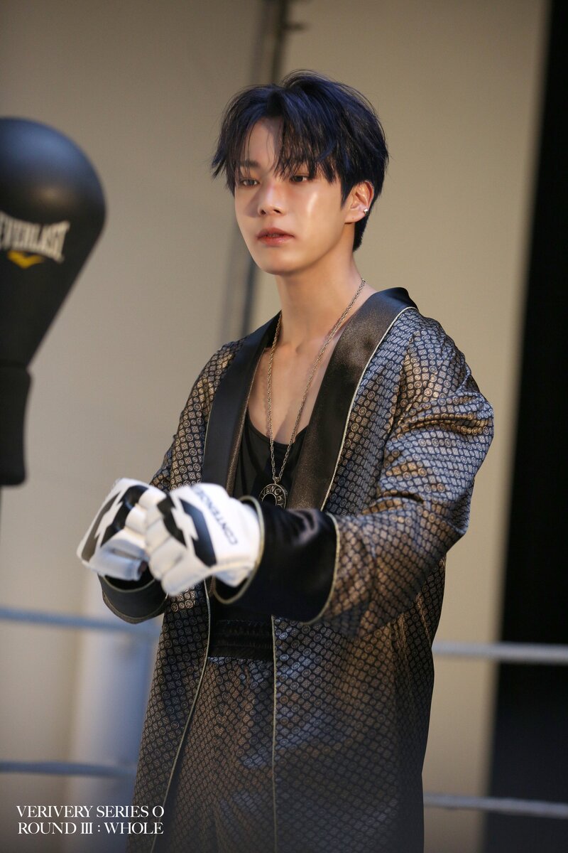 220426 - Naver - Round 3:Whole Behind Photos documents 5