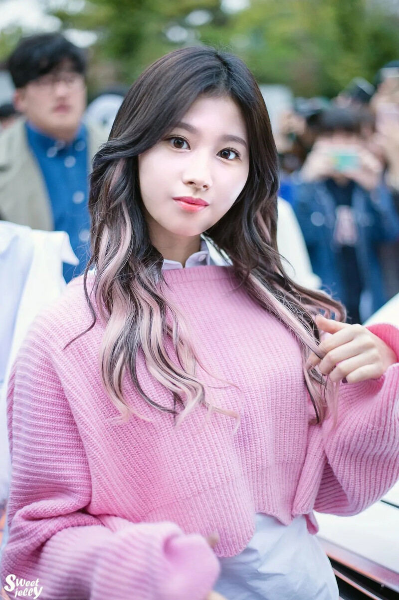 Sana683.jpg