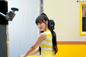 240110 APINK Naver post - EUNJI behind the scenes of 'She's Bagel' commercial shoot