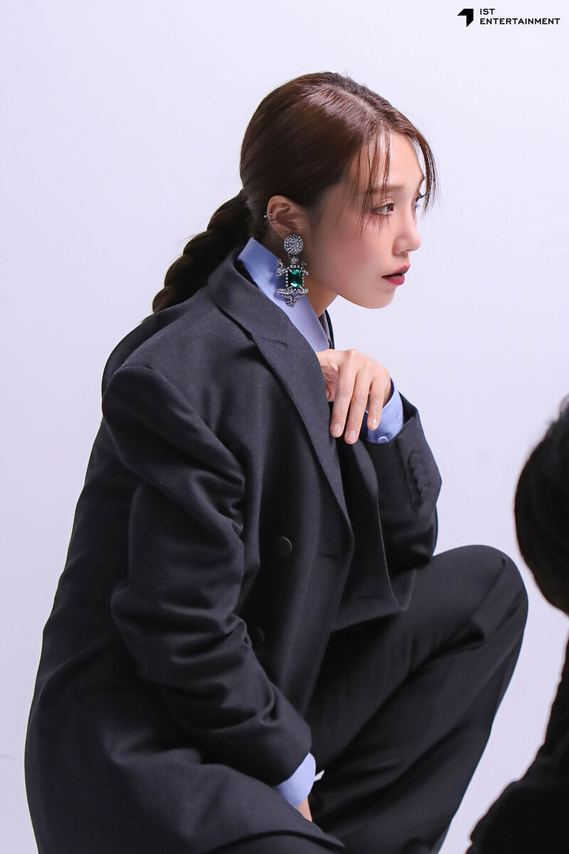 230510 IST Naver post - EUNJI behind the scenes for Cosmopolitan Magazine - May 2023 issue documents 20