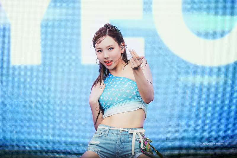 240707 TWICE Nayeon - Waterbomb in Seoul Day 3 documents 2