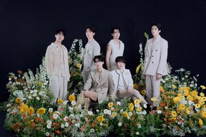 Pentagon Japan 5th Mini Album "Feelin' Like" Concept Photos