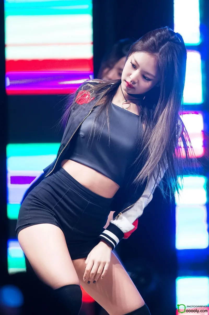 Jennie3.jpg