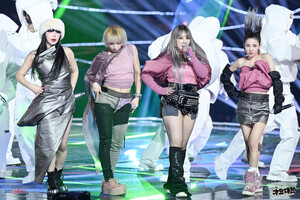 241225 2NE1 AT 2024 SBS Gayo Daejeon Stage