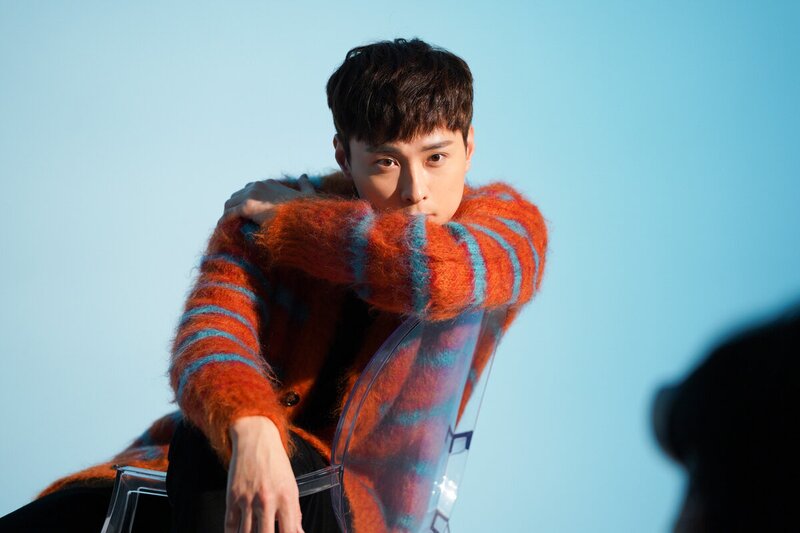 210308 Long Play Naver Update - BUZZ "The Lost Time" Jacket Shoot Behind documents 6
