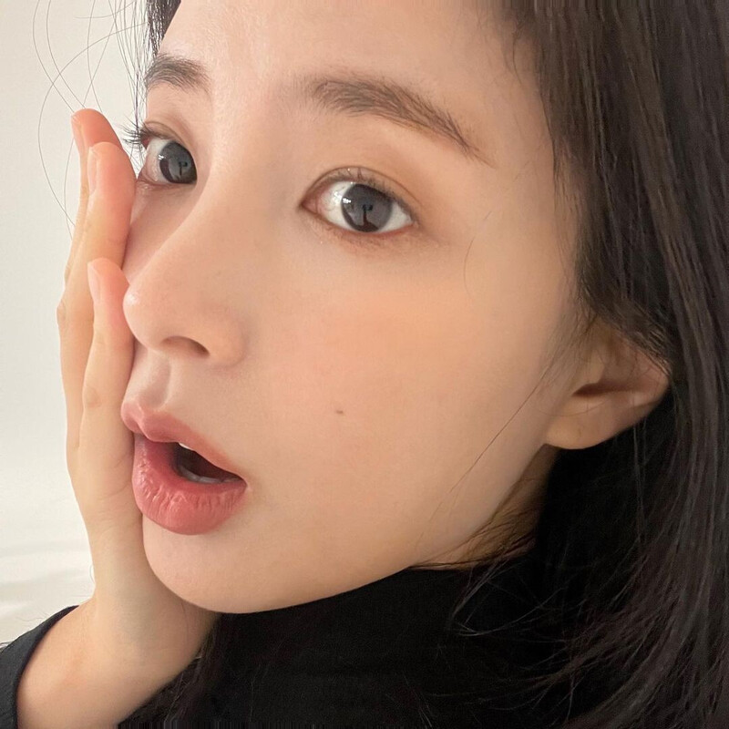 211222 Shin Suhyun Instagram Update documents 1