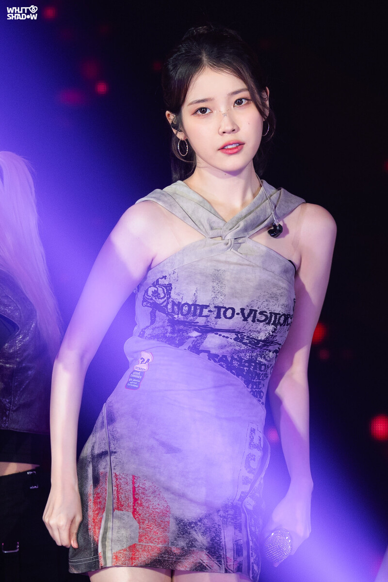 240707 IU - ‘H.E.R.’ World Tour in Osaka Day 2 documents 4