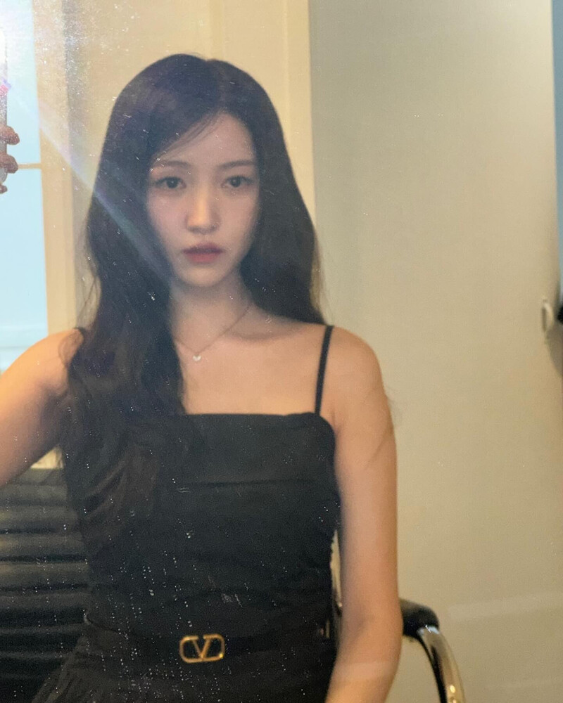 240809 Sowon Instagram Update documents 3