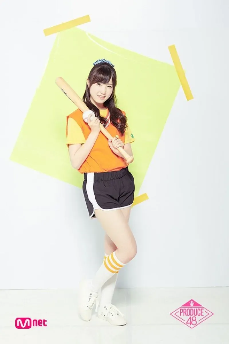 Honda_Hitomi_Produce_48_profile_photo_(10).jpg