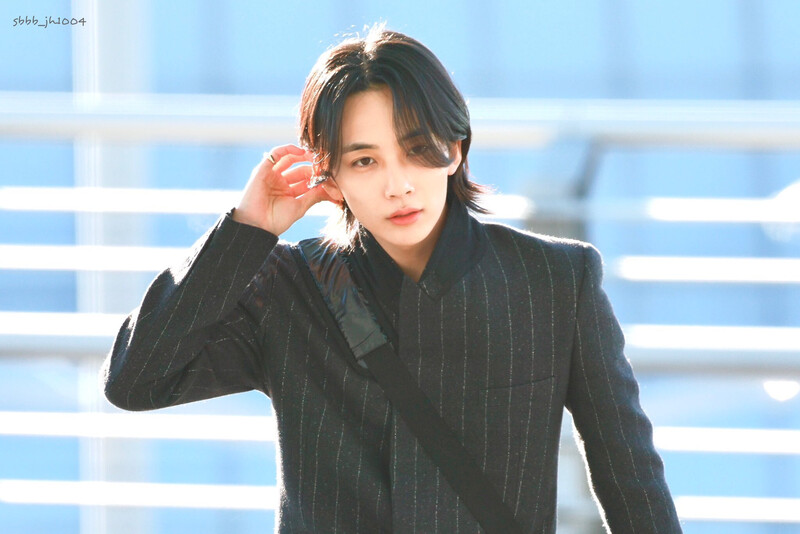 230116 SEVENTEEN Jeonghan - ICN documents 1