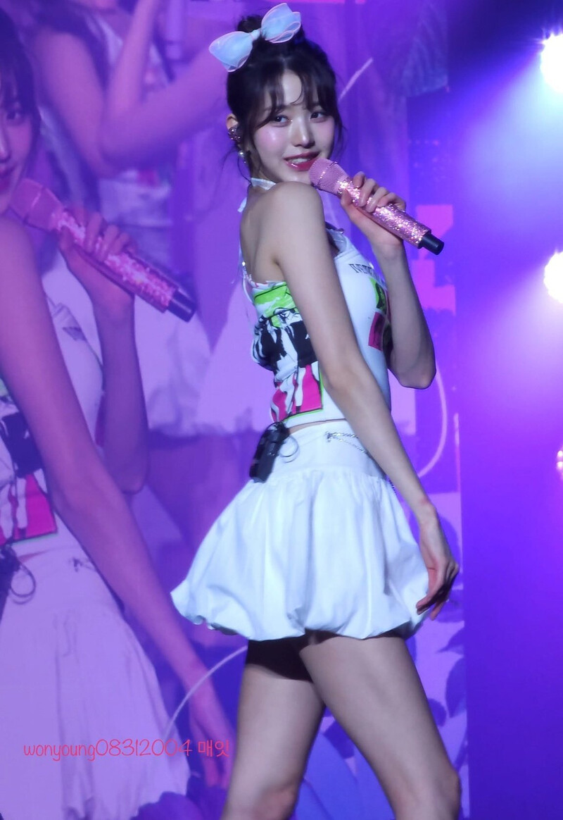 240604 IVE Wonyoung - 1st World Tour ‘Show What I Have’ in Paris documents 7