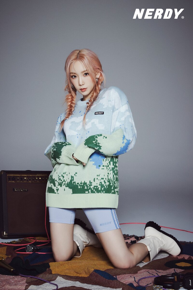 Taeyeon x NERDY 2021 Winter Collection documents 7