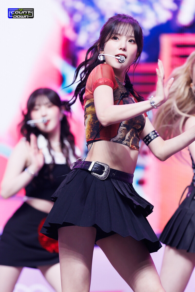 231012 Kep1er Yujin - 'Galileo' at M COUNTDOWN documents 7