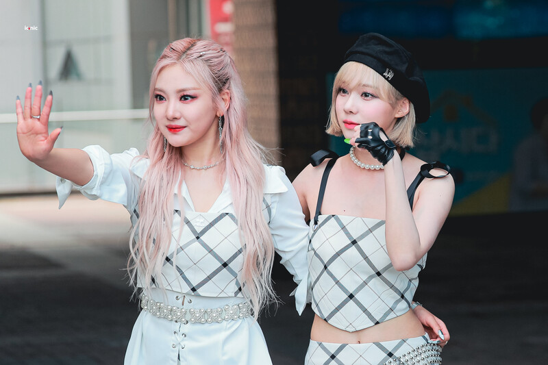 220722 aespa Ningning & Winter - Mini Fanmeeting documents 1