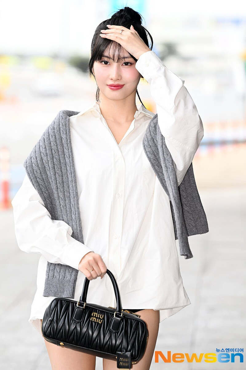 240405 TWICE Momo - GMP Airport documents 3