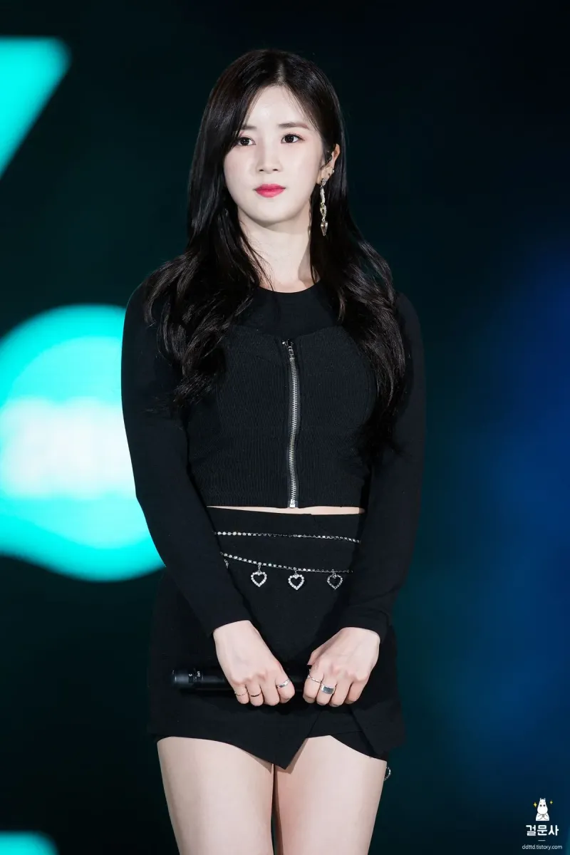 Chorong418.jpg