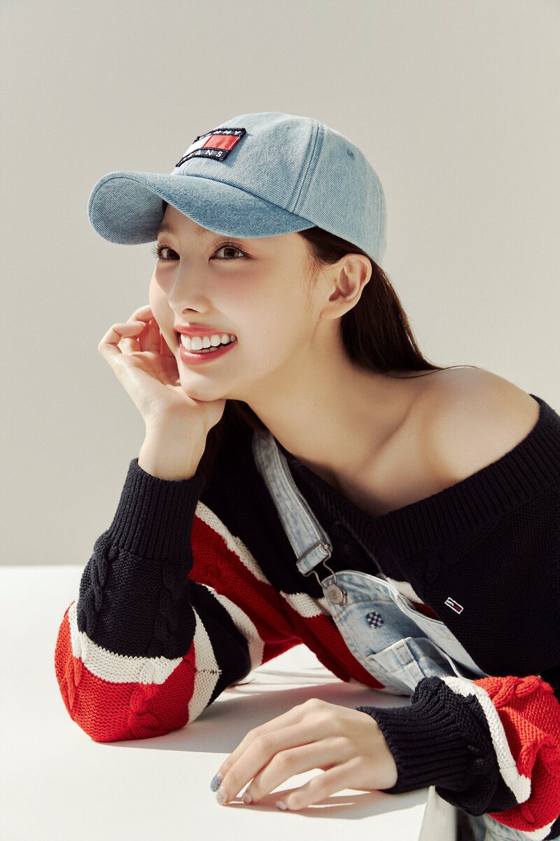 TWICE Nayeon for Tommy Jeans 23 SS Campaign documents 9
