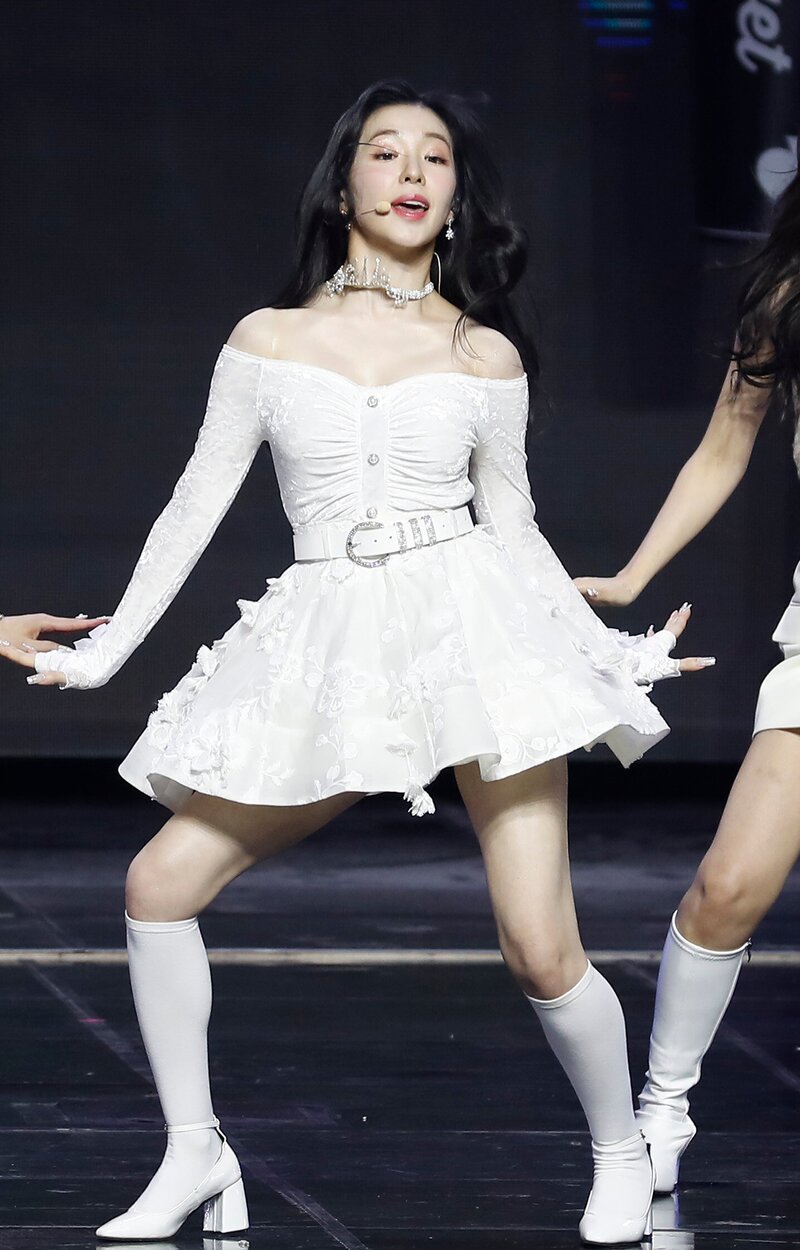 220127 Red Velvet Irene - Gaon Chart Music Awards documents 6