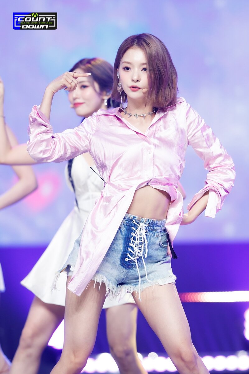 220707 fromis_9 'Stay This Way' at M Countdown documents 6