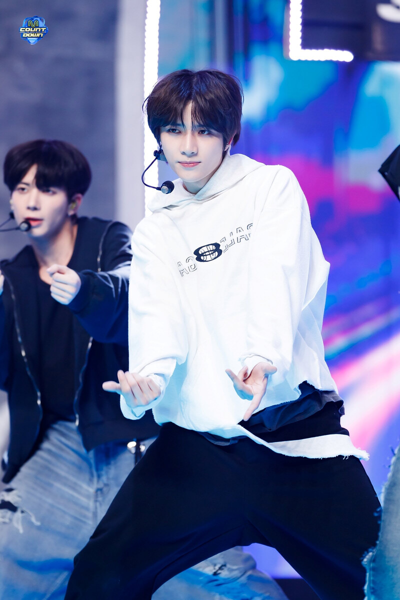 240404 TXT Beomgyu - 'Deja Vu' and 'I'll See You There Tomorrow' at M Countdown documents 7