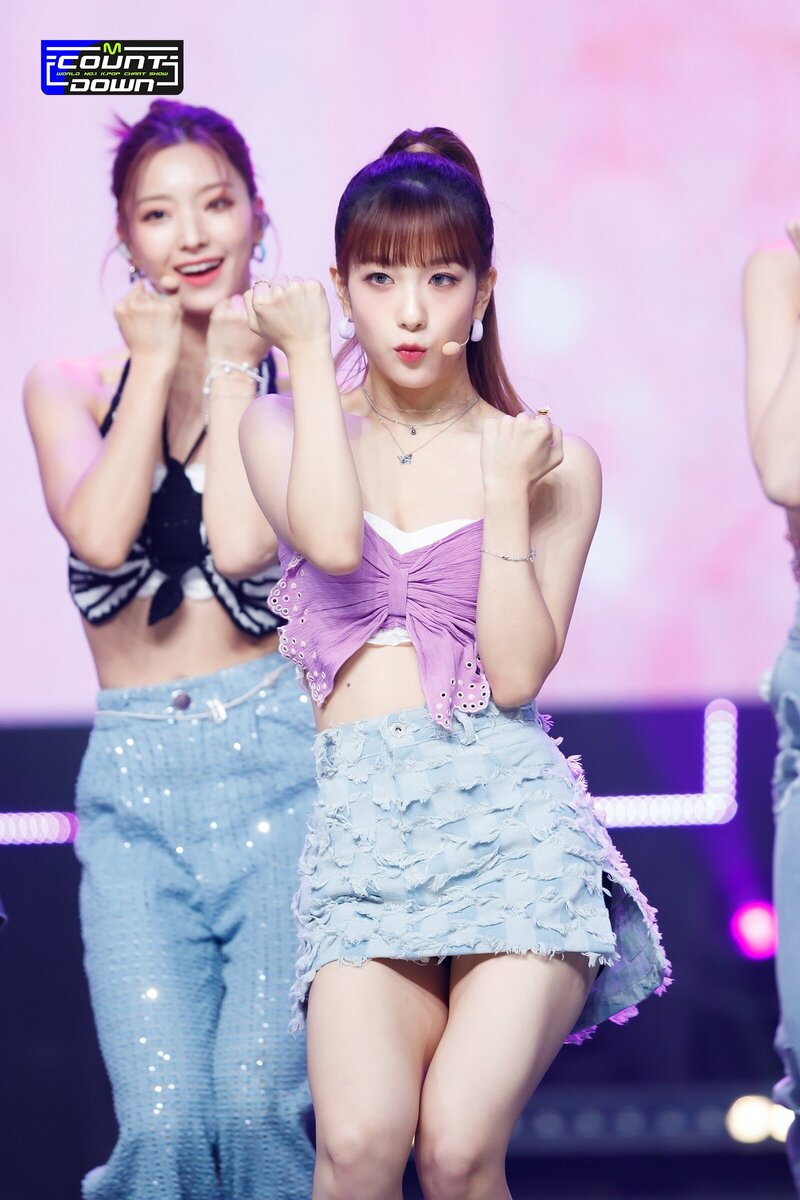 220707 fromis_9 'Stay This Way' at M Countdown documents 24
