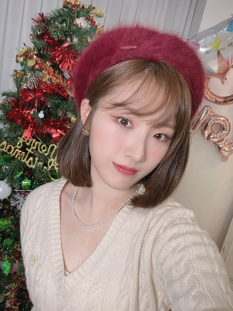 211223 LOONA Twitter Update - HaSeul documents 8