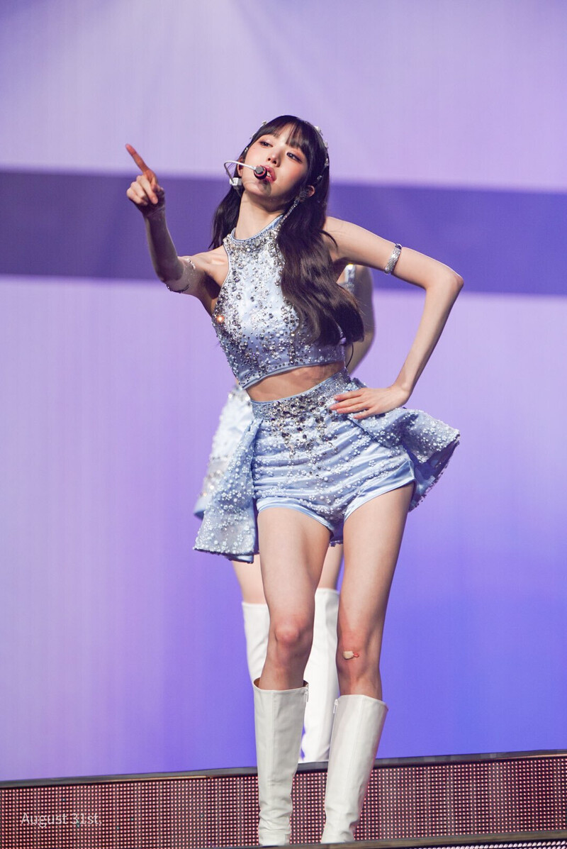 231008 Jang Wonyoung - IVE The First World Tour 'Show What I Have' in Seoul Day 2 documents 6