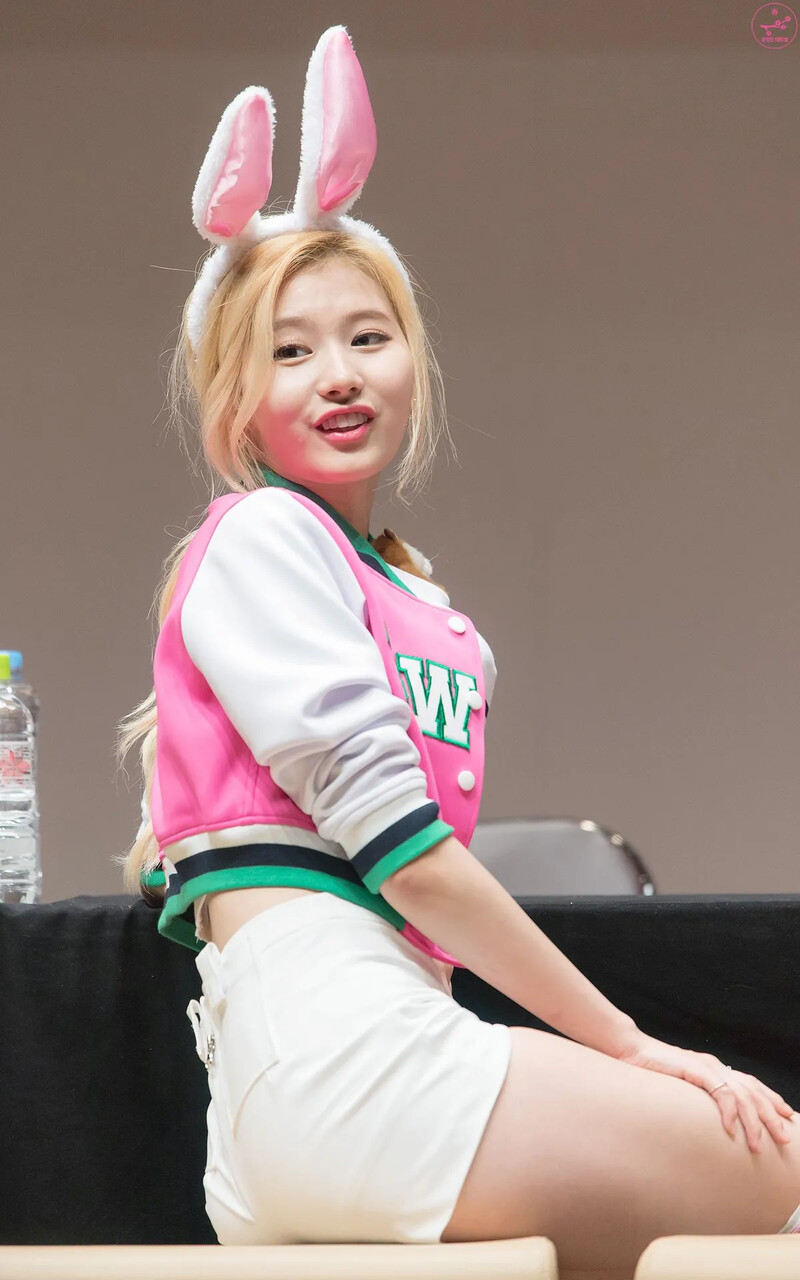 Sana489.jpg