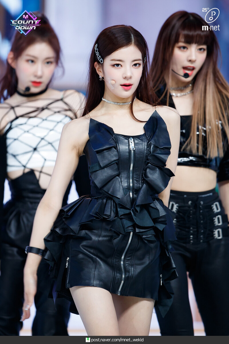 200312 ITZY - 'WANNABE' at M COUNTDOWN documents 7