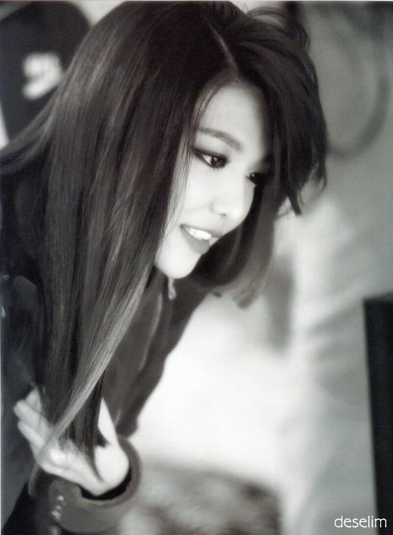 [SCAN] Girls' Generation - 'I Got A Boy' Sooyoung version documents 18