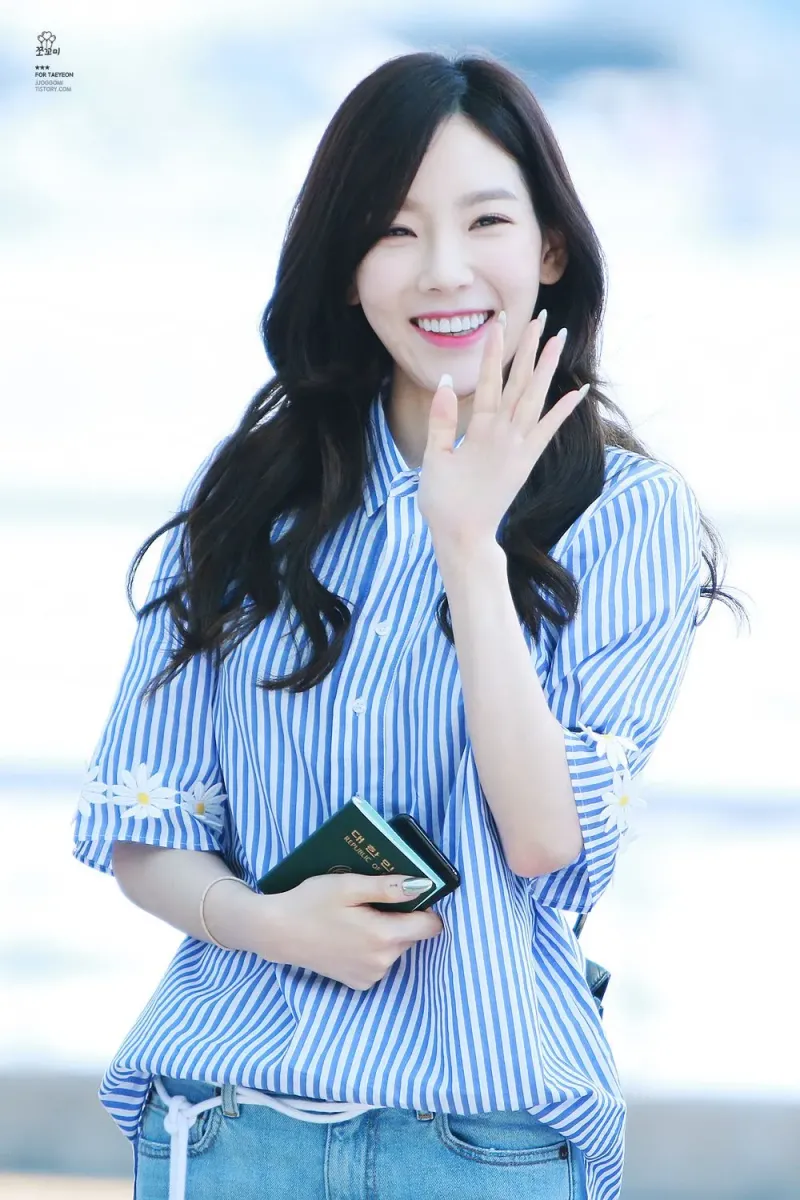 Taeyeon1074.jpg