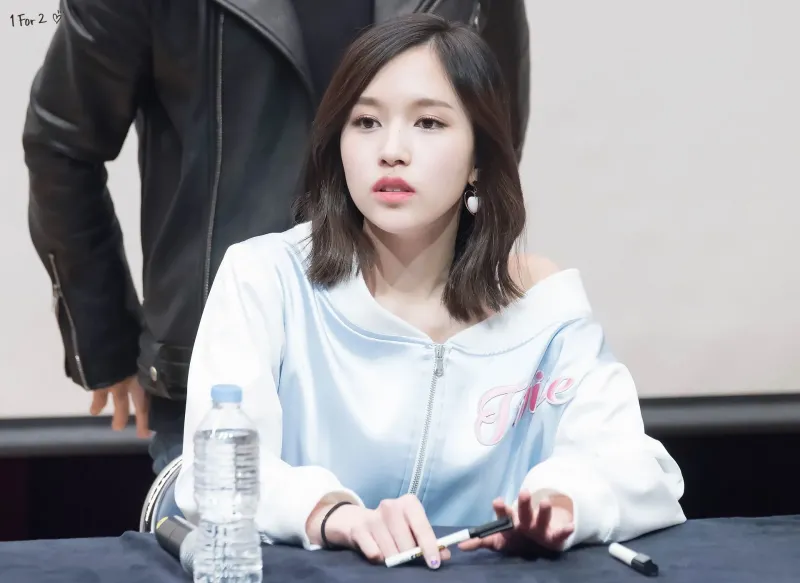 Mina632.jpg