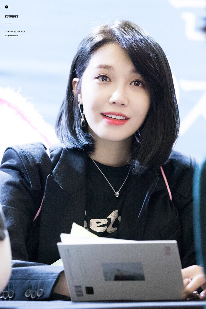 181109 Apink EUNJI at Hyehwa Busan Fansign event documents 11