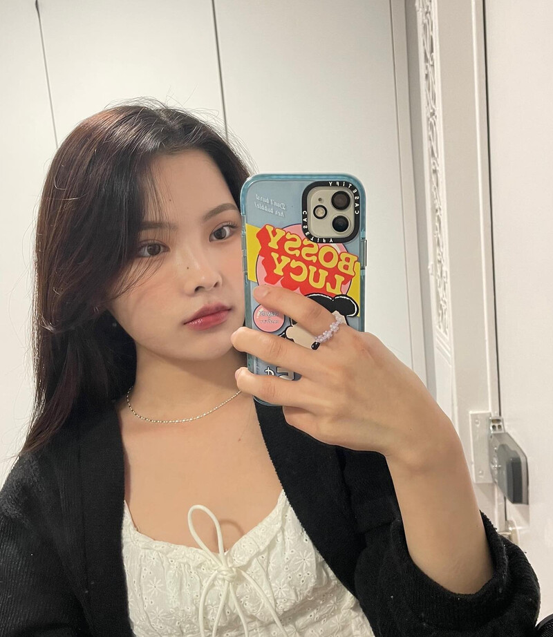 221005 Rina Instagram update documents 2