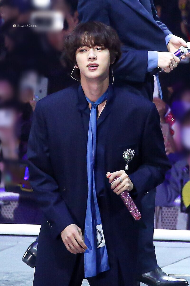 221008 BTS Jin at The Fact Music Awards 2022 documents 1