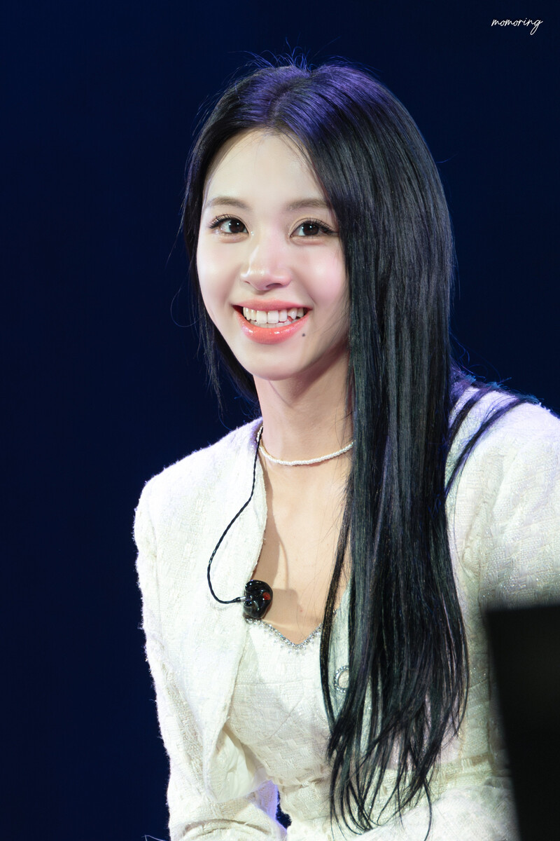 231014 TWICE Chaeyoung - Lotte Duty Free All Night Party documents 1